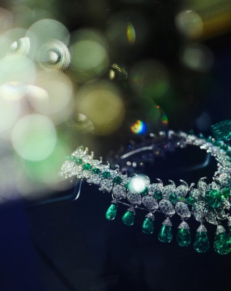 Van Cleef & Arpels Hindu Necklace, 1950 Platinum, emeralds and diamonds Formerly in the collection of the Maharani of Baroda Faerber Collection