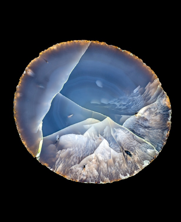 玛瑙，可能产自南里奥格兰德州（巴西）