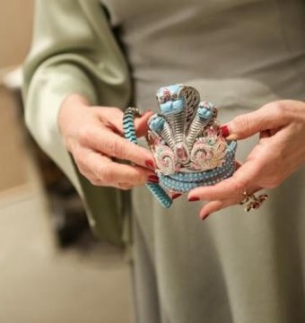 Entering-Van-Cleef-Arpels-universe-course (2)_0.jpg