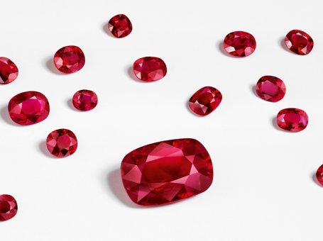  Ruby from Mogok, Collection Van Cleef & Arpels © Van Cleef & Arpels